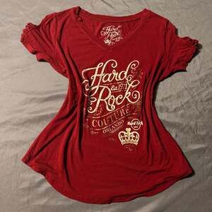 Hard Rock Couture Atlanta Ladies Burgundy Lattice Sleeve Graphic V-Neck T-Shirt
